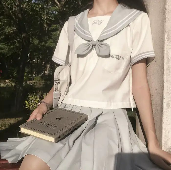 教师公寓里的孩子